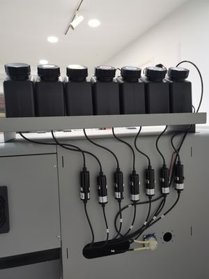 60cm A1 UV Roll To Roll Printer DTF Sticker Printer Met I3200 Print Head En Laminator AB Film